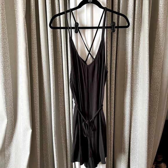 H&M Pants - Black lightweight cross back romper